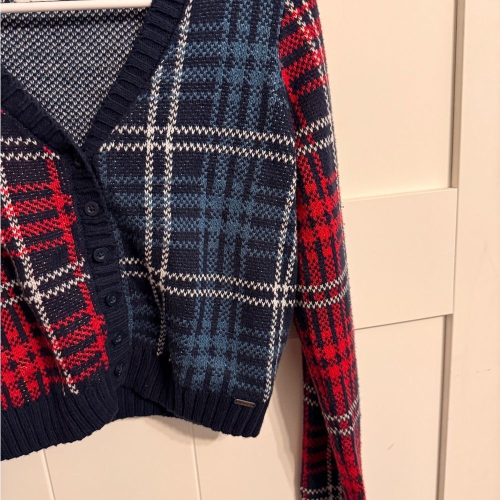 Hollister Women's Medium Plaid Button Up Cable Knit Sweater Blue Red Academic - Picture 3 of 6